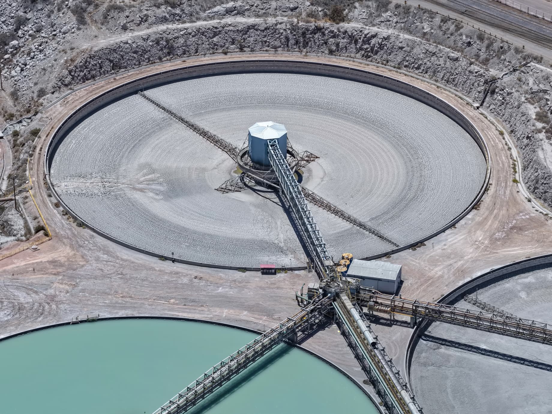 Plant shutdown process for maintenance of flotation ponds at a mineral processing facility, showing the operational complexity of copper extraction and the infrastructure that modern energy management systems must support