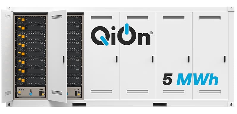 THUNDERGRID 5 MWh 3D render with open doors