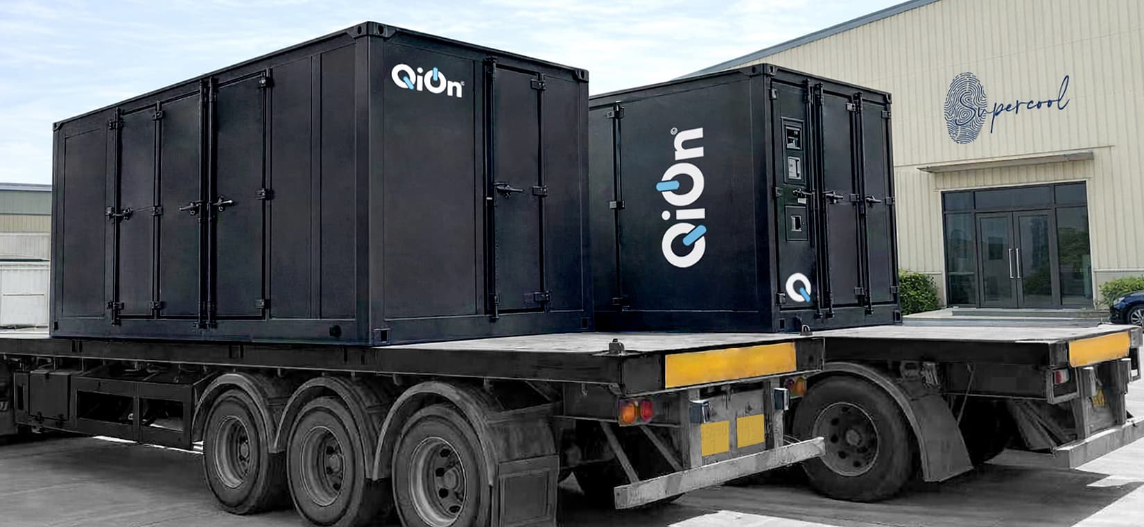 THUNDERSTORAGE 3.5 MWh integrated with solar panels