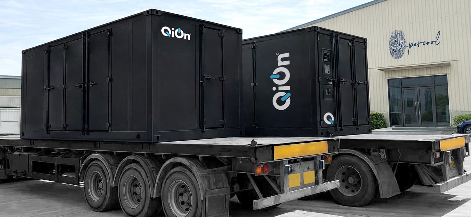THUNDERSTORAGE 3.5 MWh integrated with solar panels