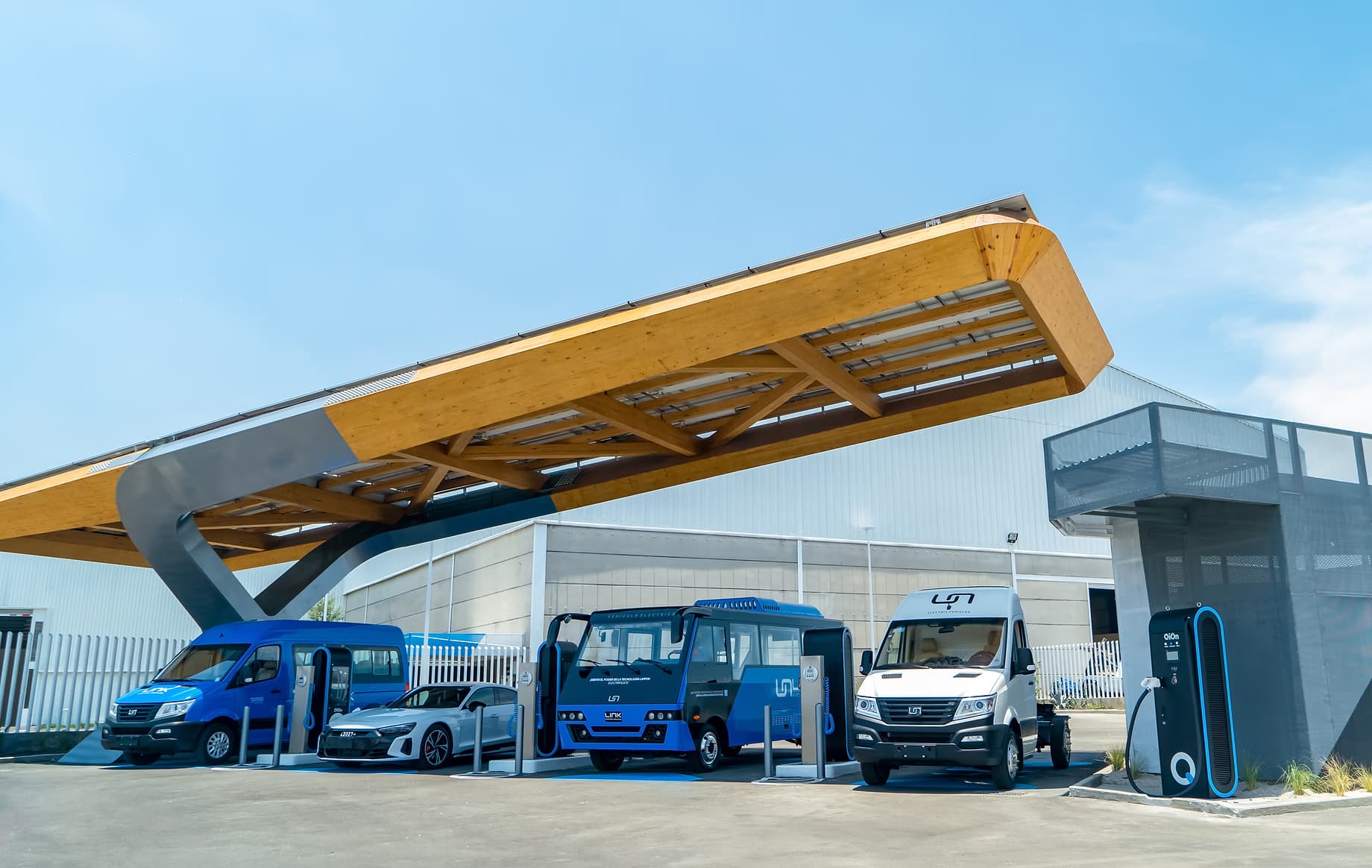 QiOn X‑Station complete EV fleet charging infrastructure