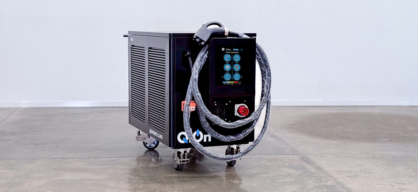 BRIQ 29 kWh portable DC charger
