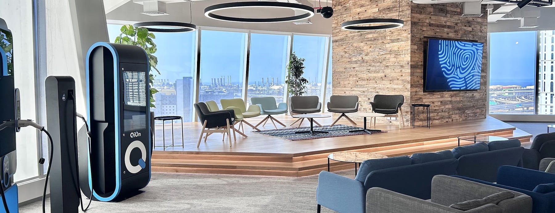 QiOn meeting room at Supercool Dubai