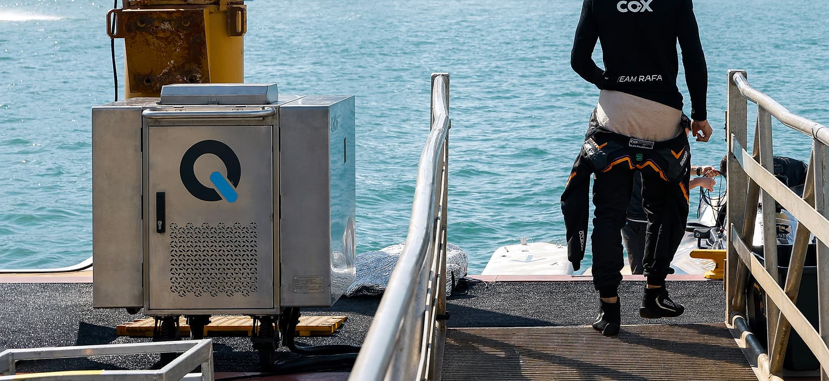 QUBE portable marine charger at Doha E1