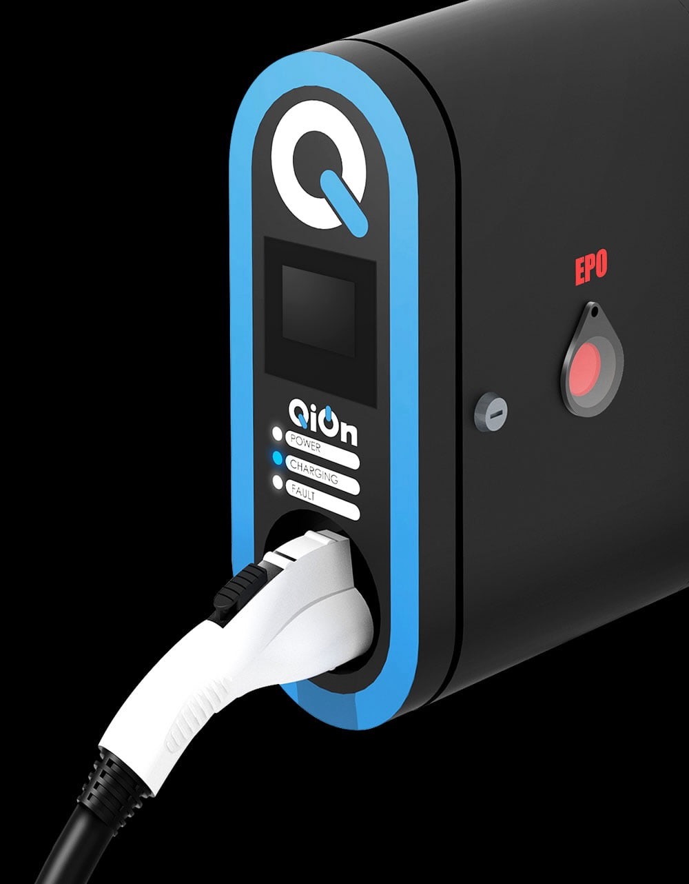 QiOn's Q charger showing the plug feature and showing the charging icon from the 90 degrees right hand side